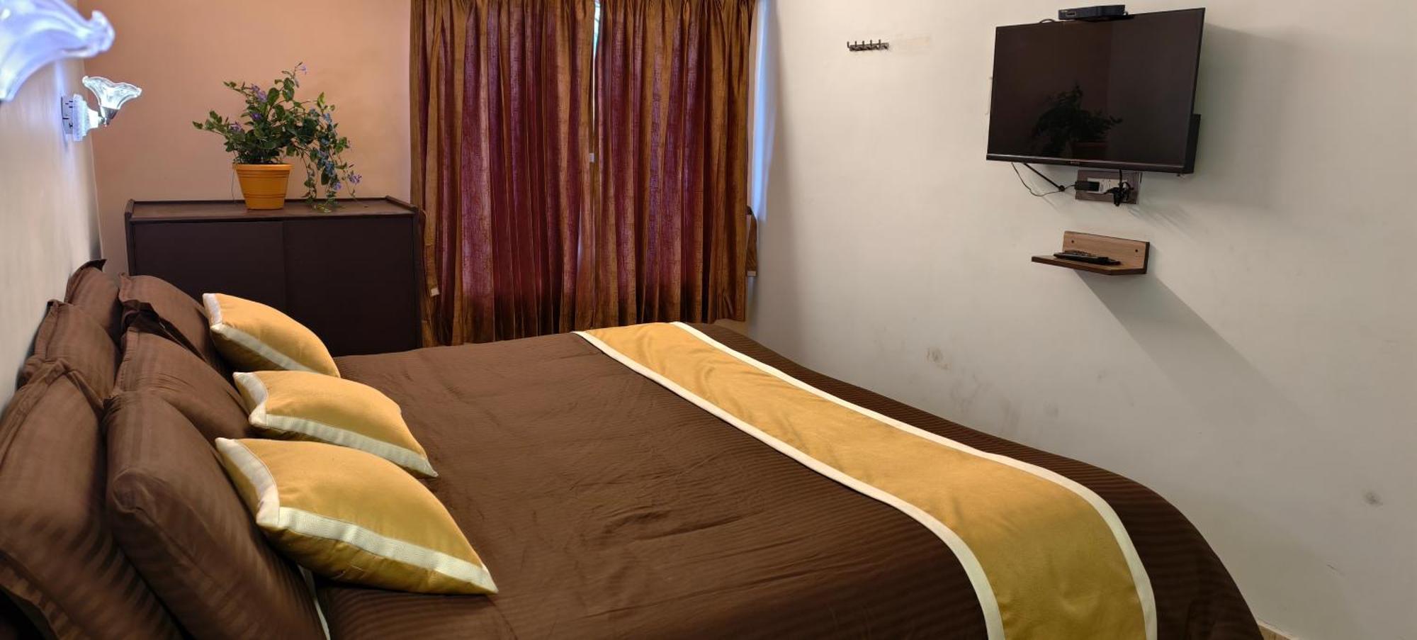 Ponmurugan Residency Kodaikanal Buitenkant foto