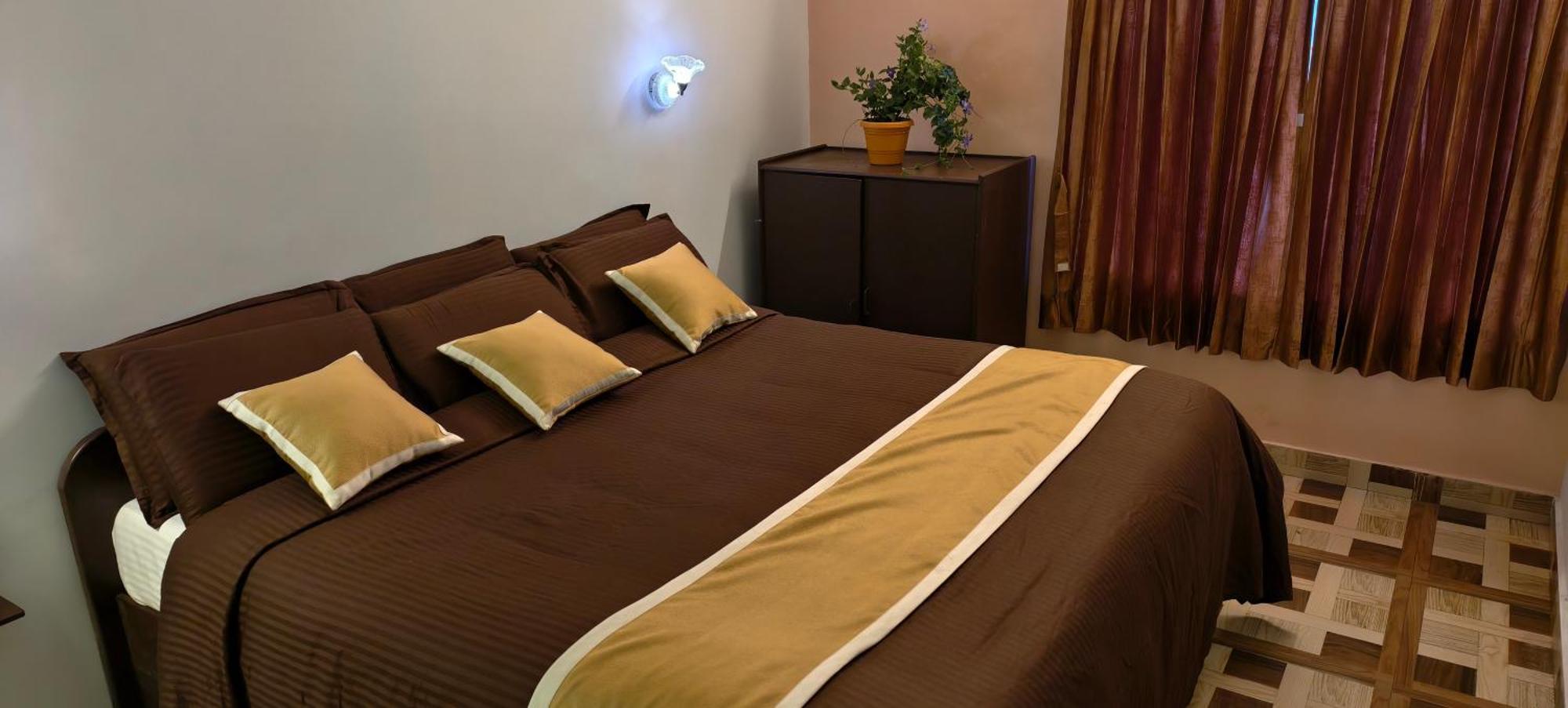 Ponmurugan Residency Kodaikanal Buitenkant foto